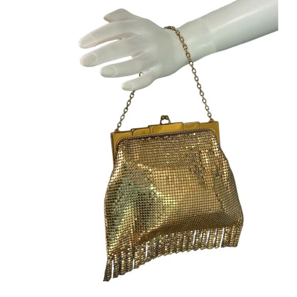 Whiting & Davis 1940's Vintage Gold Mesh Fringed Evening Handbag - Picture 7 of 9